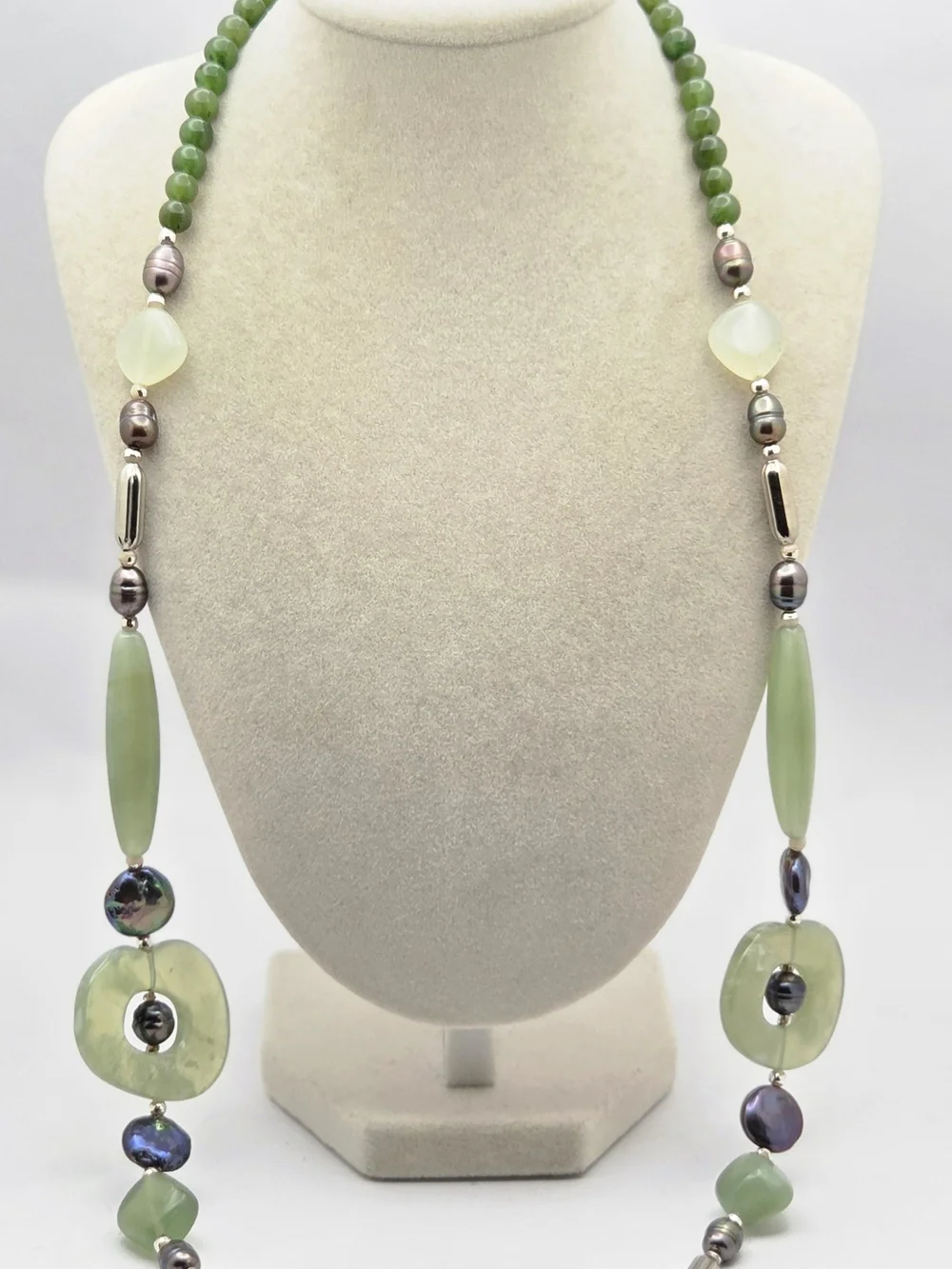Green Jade & Peacock Cultured Freshwater Pearl Station Necklace 28